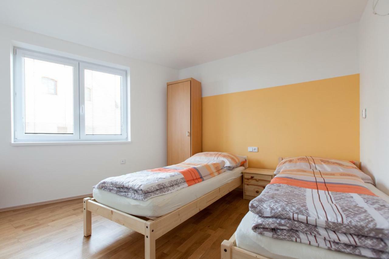 Sklipek Vinarstvi Paul Hotel Velké Bílovice Екстериор снимка